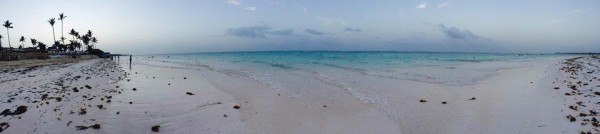 <center>Beautiful ocean in Punta Cana. Photo Credit / Amy Lukac</center>