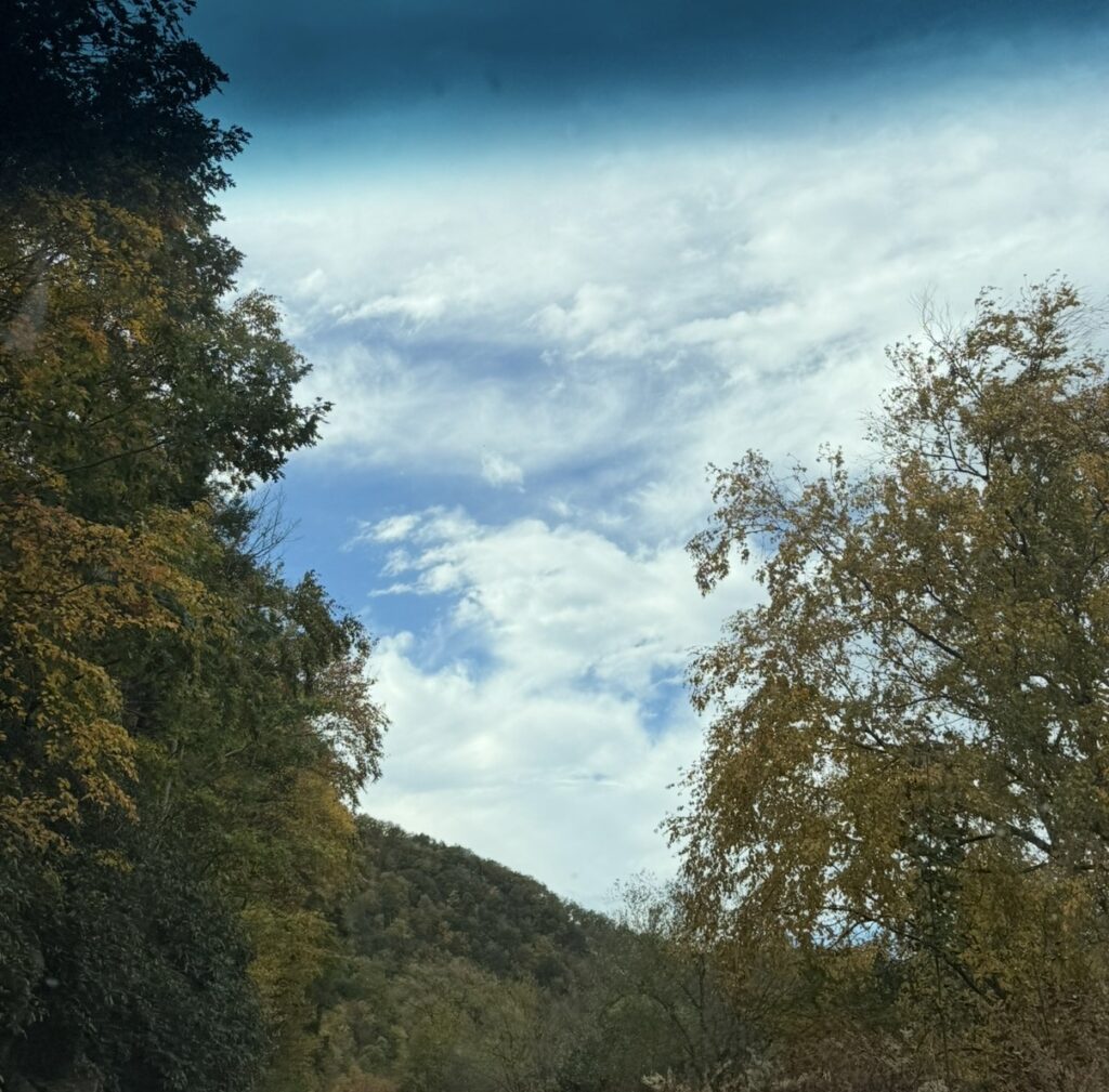 Photo Recap: Fall Foliage Takes Over the Delaware Water Gap